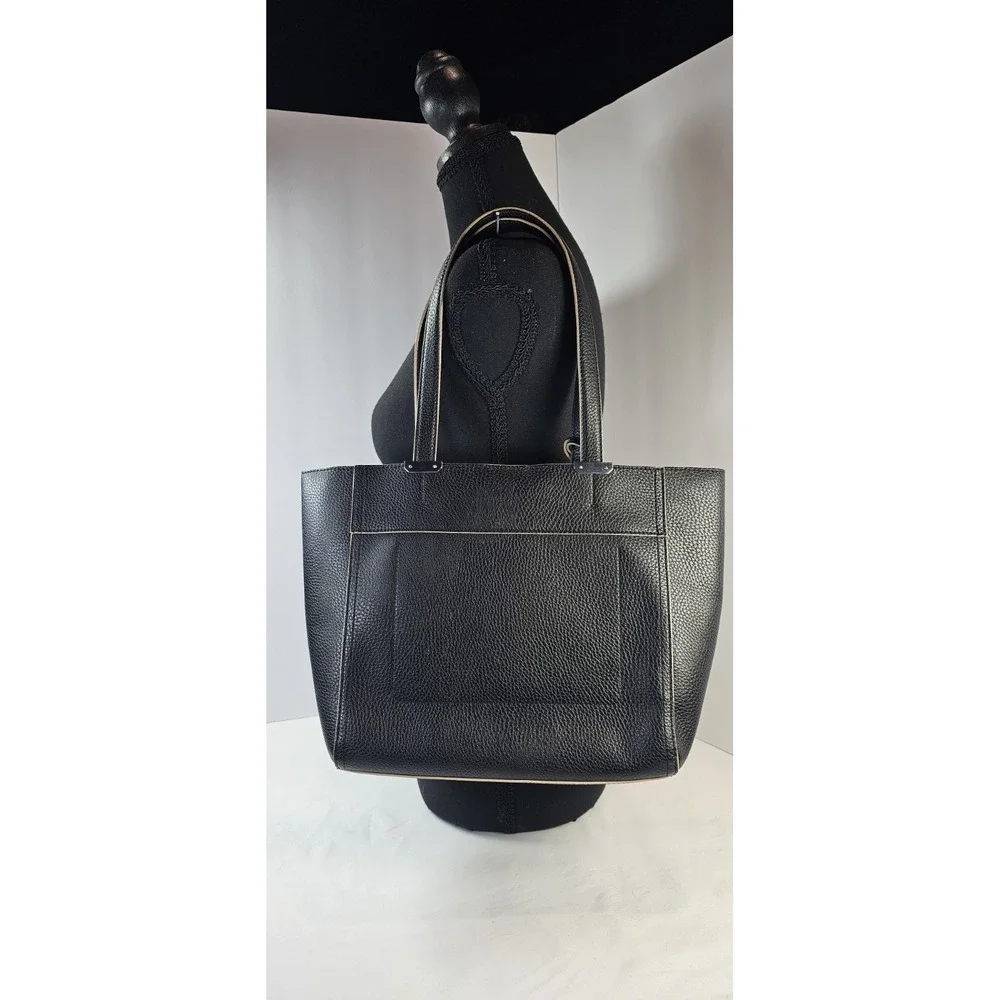 Lauren Ralph Lauren RLL Black Pebbled Leather Tote Zip Pocket‎ Metal Feet